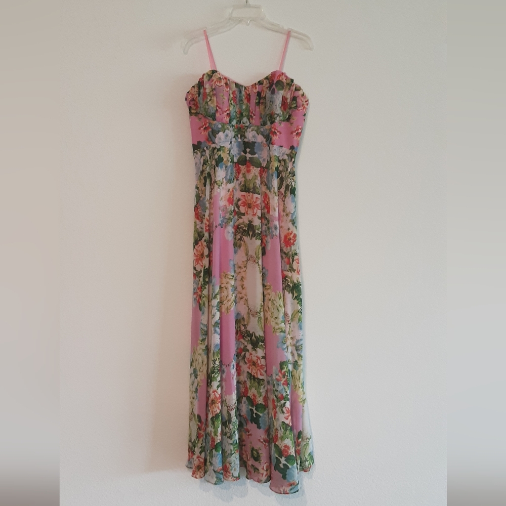 CITY TRIANGLES Floral Pink Spaghetti Straps Maxi Dress NWOT